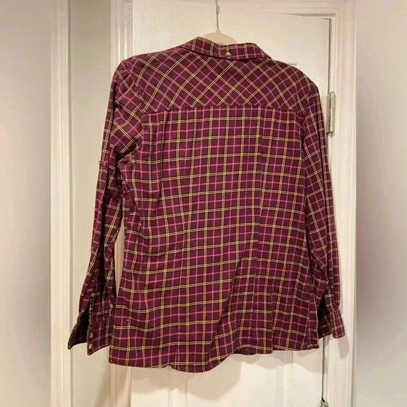 L.L. Bean Purple Pink Cotton Plaid Flannel Roll Tab Sleeve Button Down Size S - Picture 4 of 9